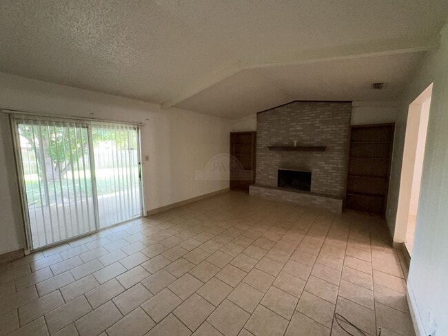 Photo - 2408 Carnation Dr