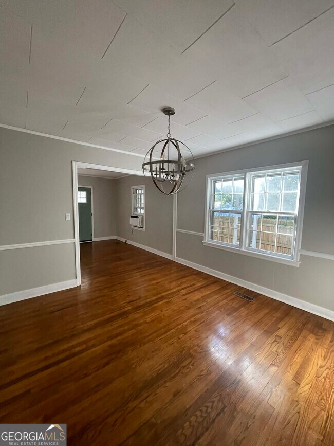 Photo - 214 Mimosa Dr