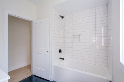 Photo - 153 Mary St Unit D