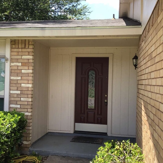 Photo - 2622 Meadowview Dr