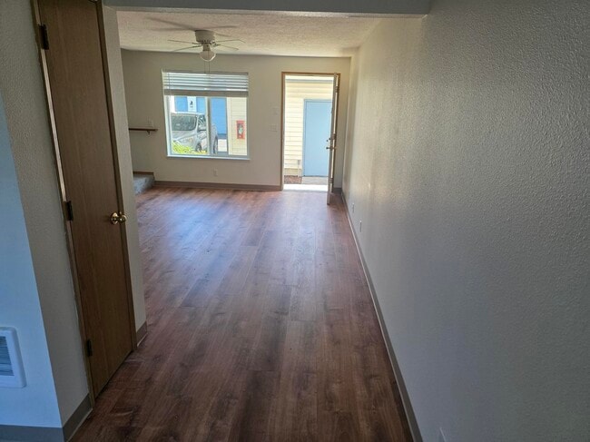 Photo - 4792 Lancaster Dr NE Unit 115