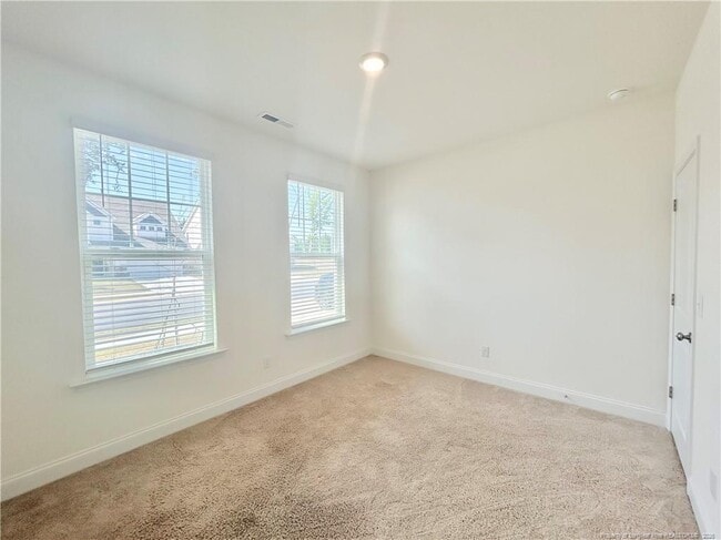 Photo - 282 Creekhaven Dr
