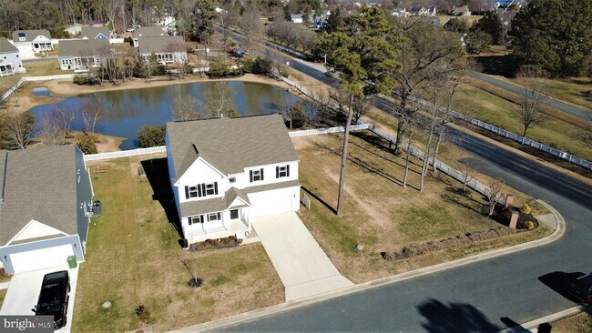 5559 Trafalgar Cir
