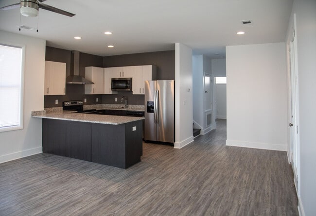 Photo - Elements on 30th Avenue E