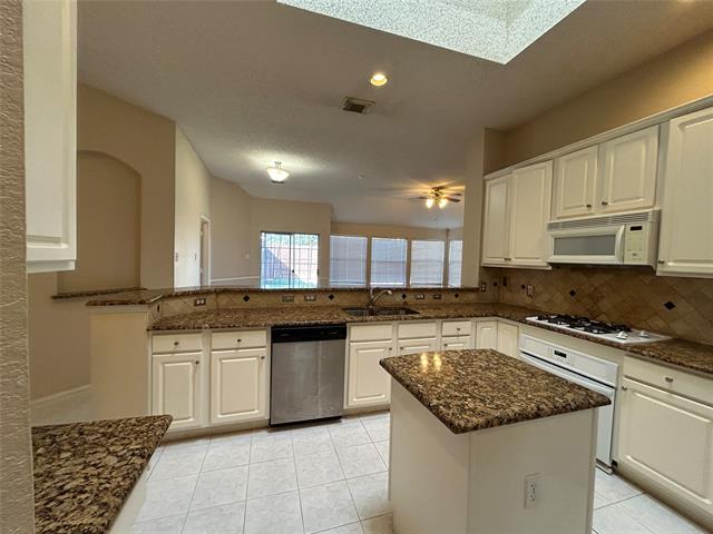 Photo - 3805 Pine Valley Dr