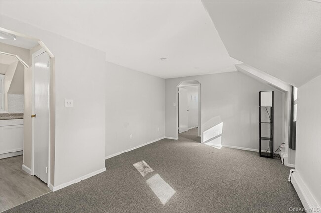 Photo - 174 Mills Pond Rd Unit 2D