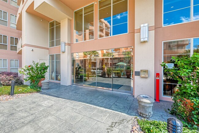 Photo - 3505 Sage Rd Unidad 1206