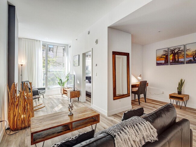 Photo - 2061 Rue Stanley Unité SI ID1294644P