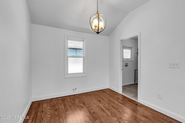 Photo - 351 Hulse Ave