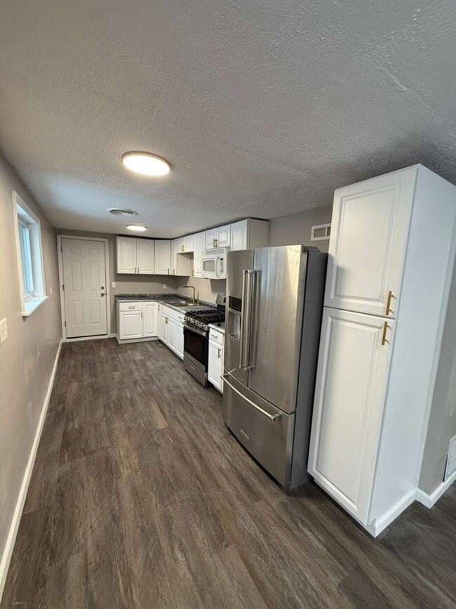 Photo - 4095 Sleepy Hollow Rd