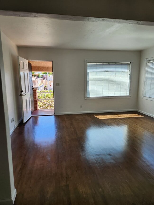 Photo - La Mesa Single family home, large lot, 3bed 2bath $3295.00