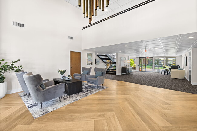 The Laurel at Mountain View (55+)