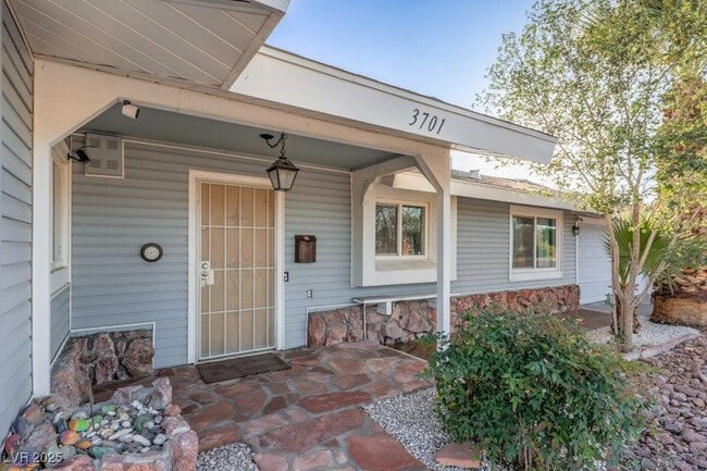 Photo - 3701 Pyramid Dr