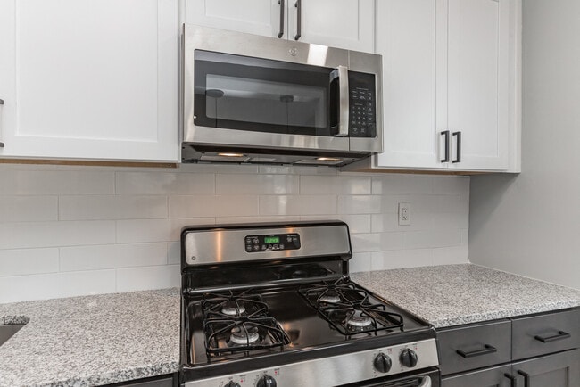 Photo - Courtyard Park Apartments