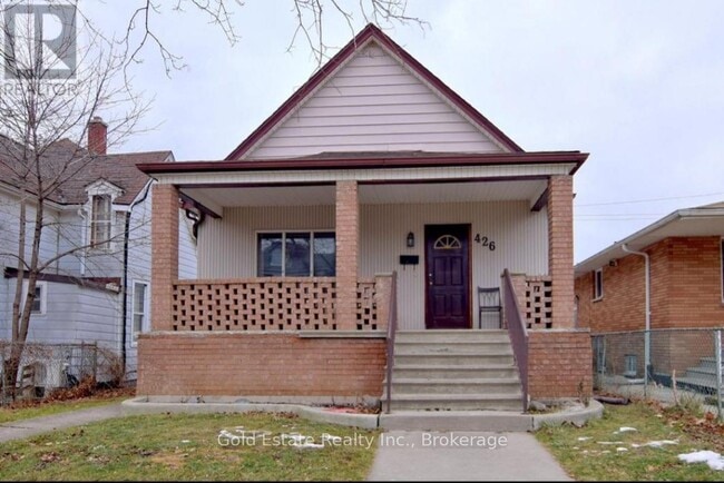 Photo - 426 Langlois Ave Unité Bsmt