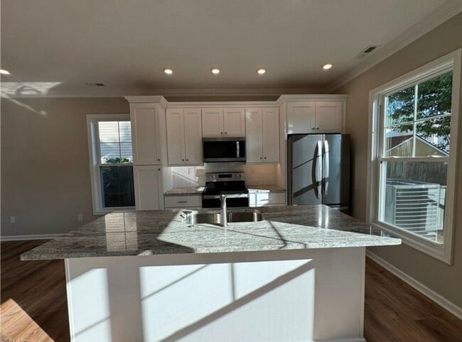 Photo - 1568 Independence Blvd