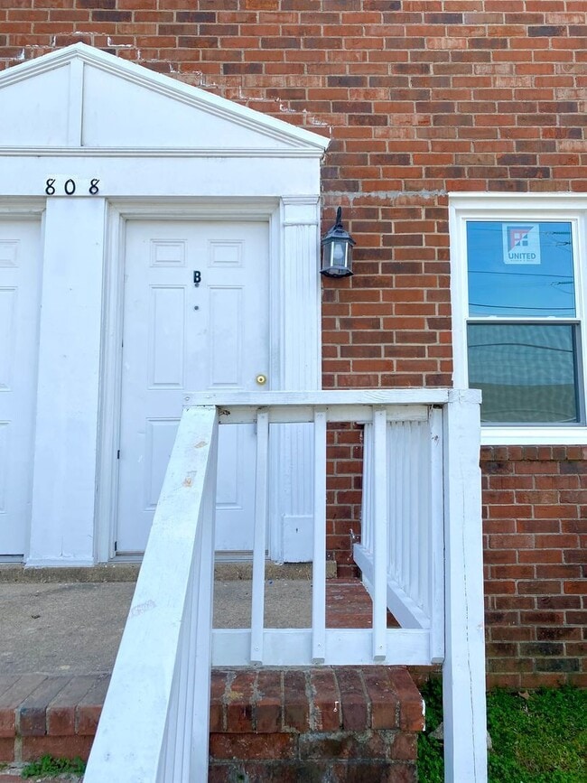 Photo - 808 Arlington Rd Unit B