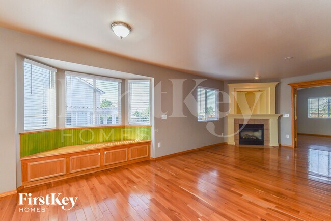 Photo - 8036 Oliver Rd