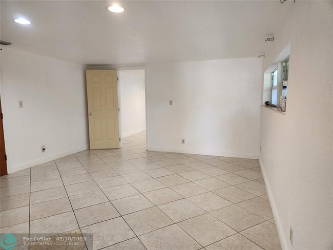 Photo - 1117 NW 45th Terrace Apartamento