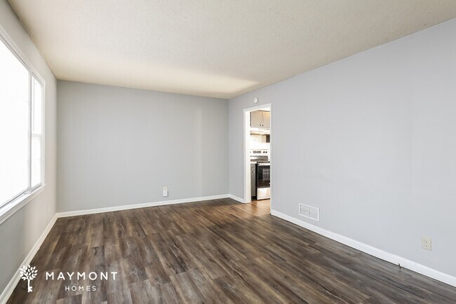 Photo - Beautiful 3 Bedroom in Great Neighborhood!