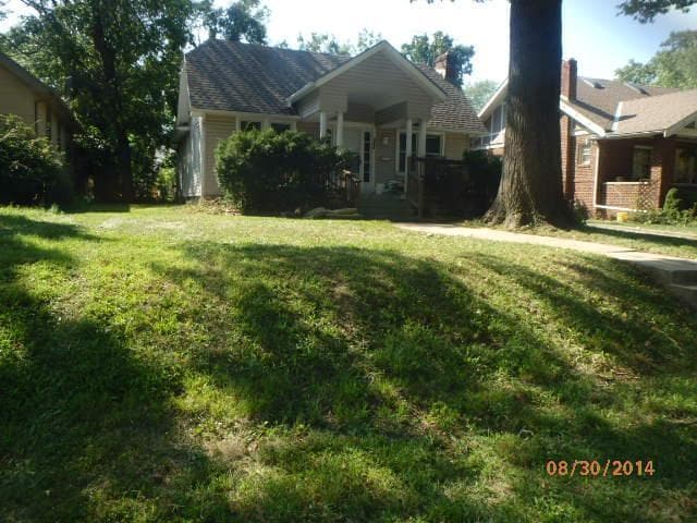 Building Photo - 5846 Rockhill Rd Rental