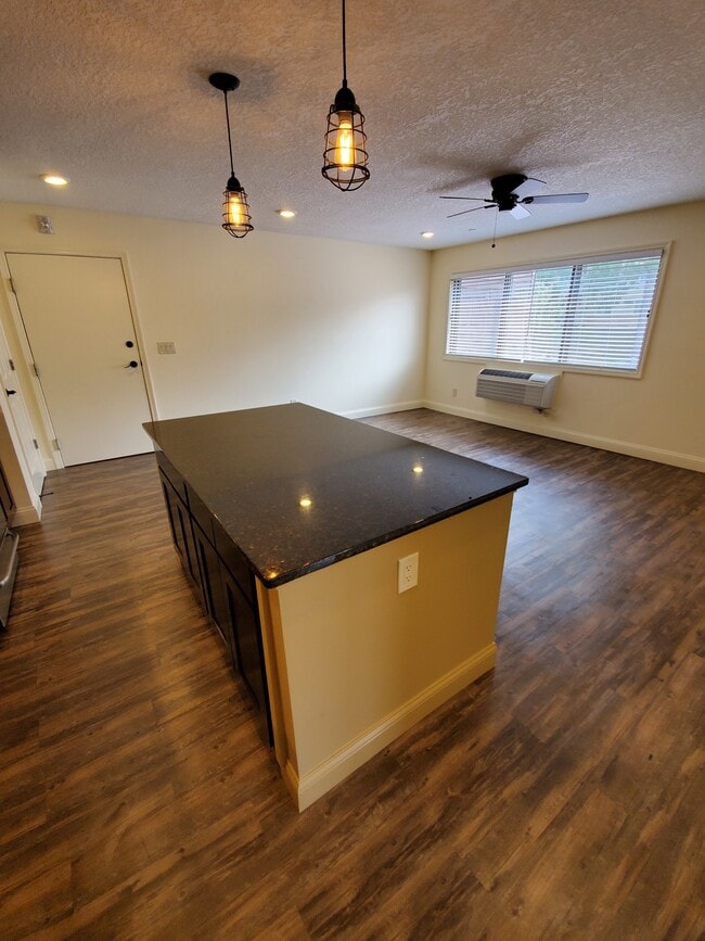 Photo - Wilson Apartments