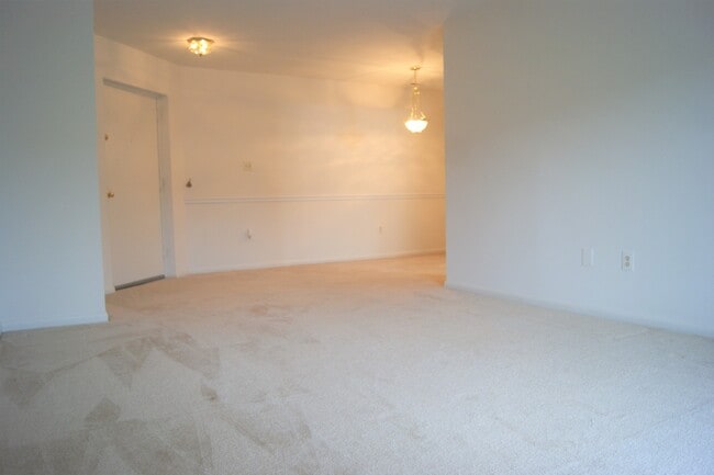 Photo - Charming 2 Bedroom/2 Bathroom Apartment in Perry Hall, MD!