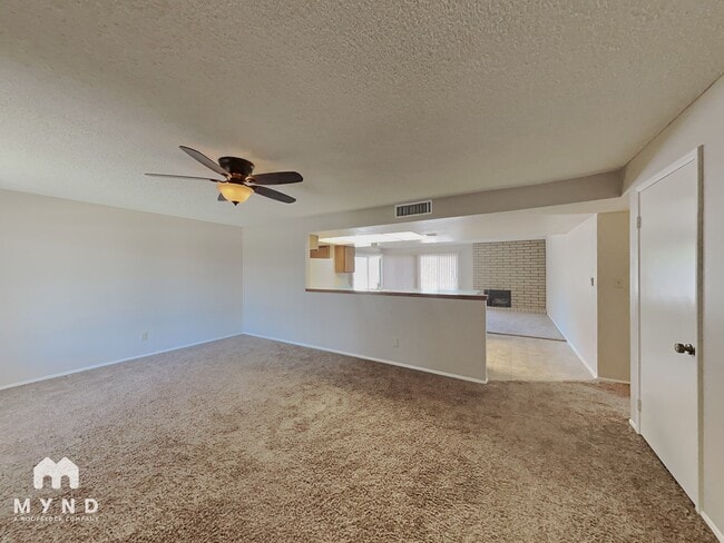 Photo - 4250 E Kiowa St