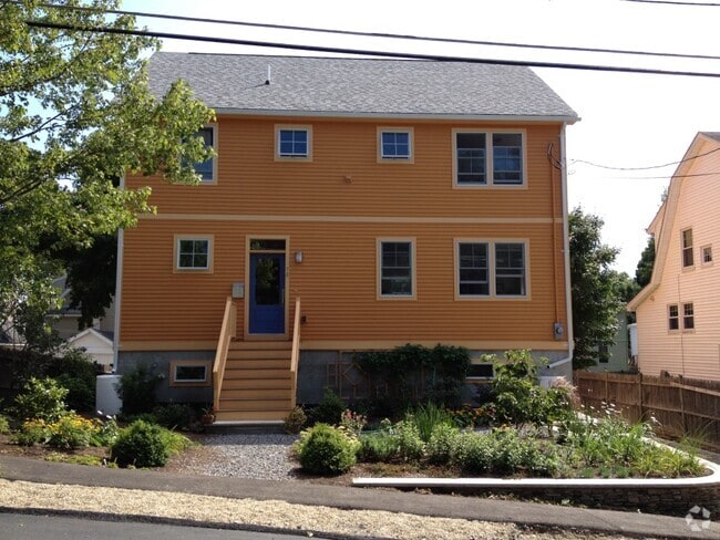 Building Photo - 76 Roberts Rd Rental