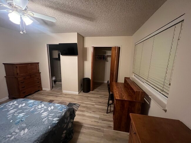 Photo - 1597 Lietz Ave