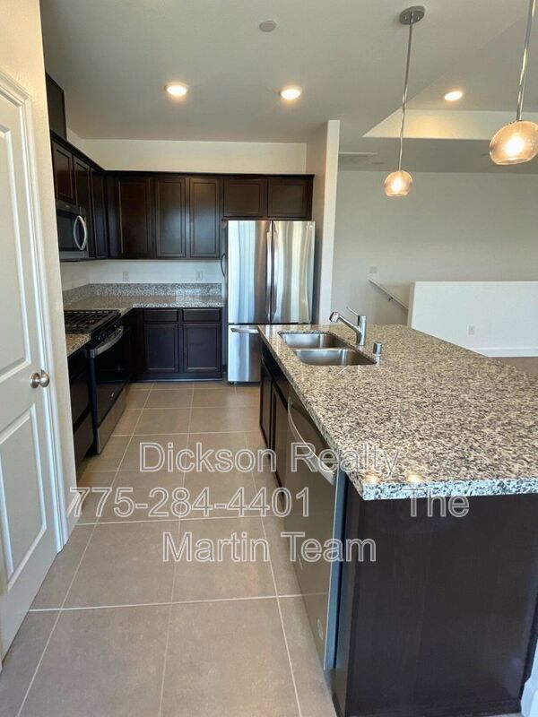 Photo - 2018 Cradle Mountain Dr