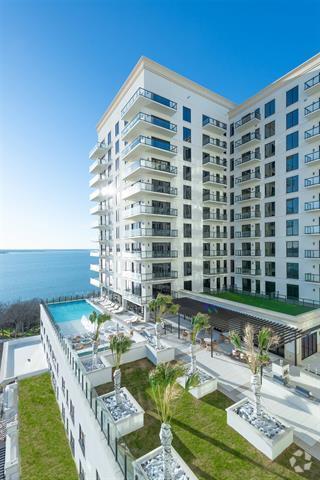 Building Photo - 3111 Sunset Blvd Unit 810 Rental