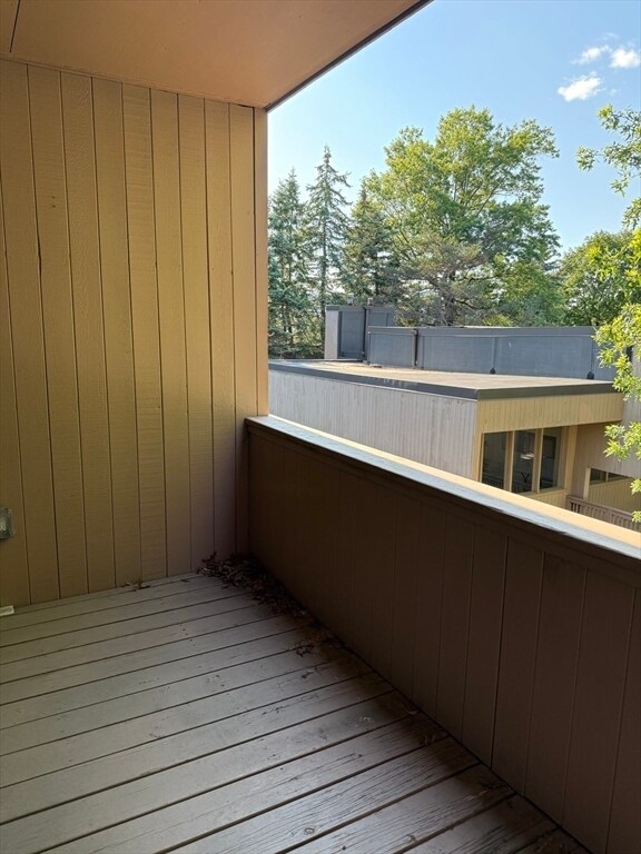 Photo - 70 Shrewsbury Green Dr Unit K