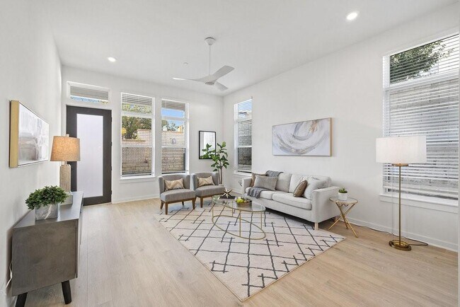 Photo - 4214 Endurance Wy