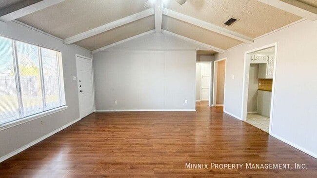 Photo - 2112 78th St