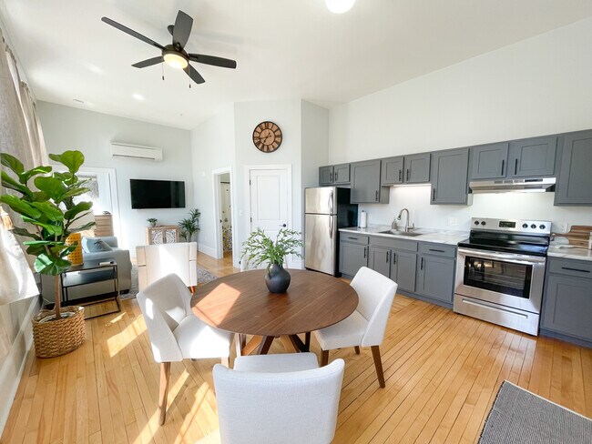 Photo - 341 Water St Unit 204