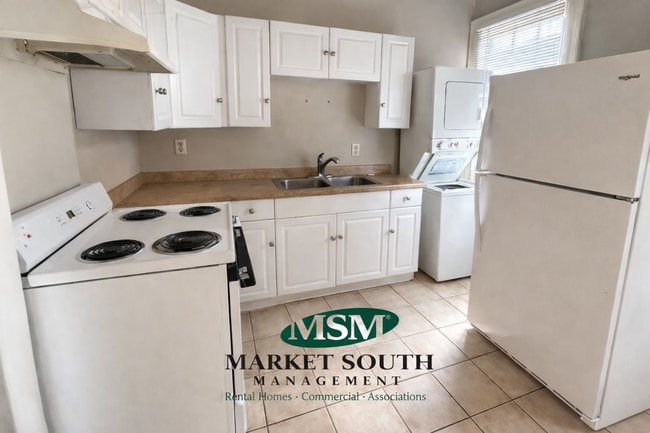 Photo - HISTORIC DOWNTOWN ONE BEDROOM!