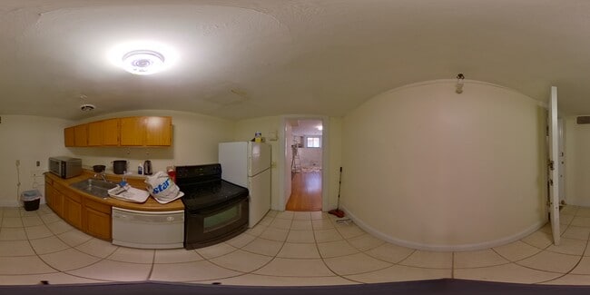 Photo - 464 Beacon St Unit GF