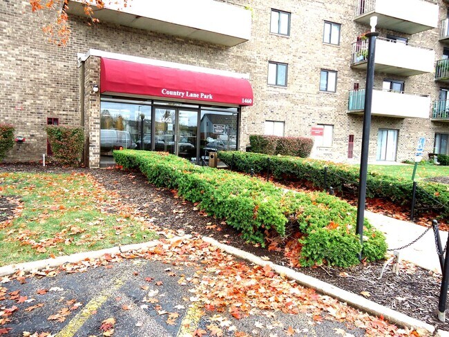 Photo - 1460 Fairlane Dr Unit 510