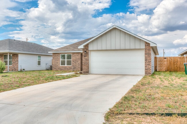 Photo - 420 E 48th St