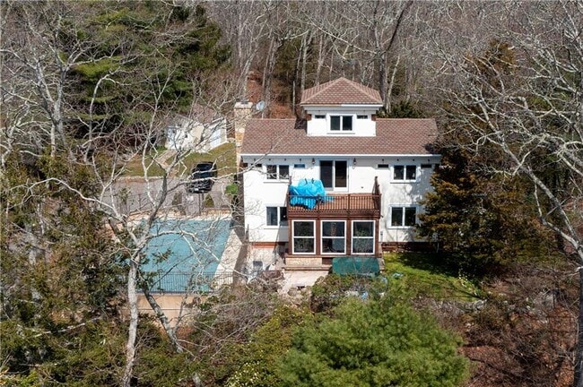 Photo - 5075 Old Post Rd