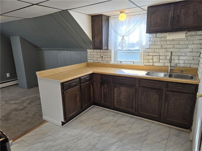 392 Benefit St Unit 2nd floor