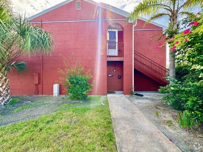 Building Photo - 1095 82nd Terrace N Unit 1095A Rental