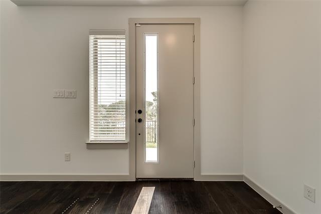 Photo - 1423 Lamb Dr