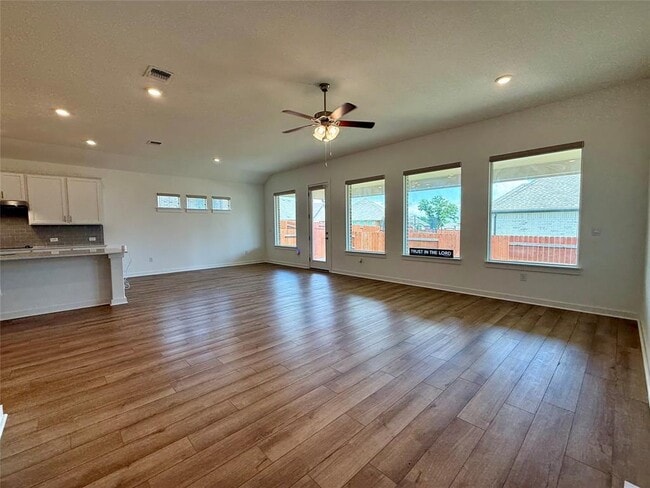 Photo - 104 Nuntree Cv