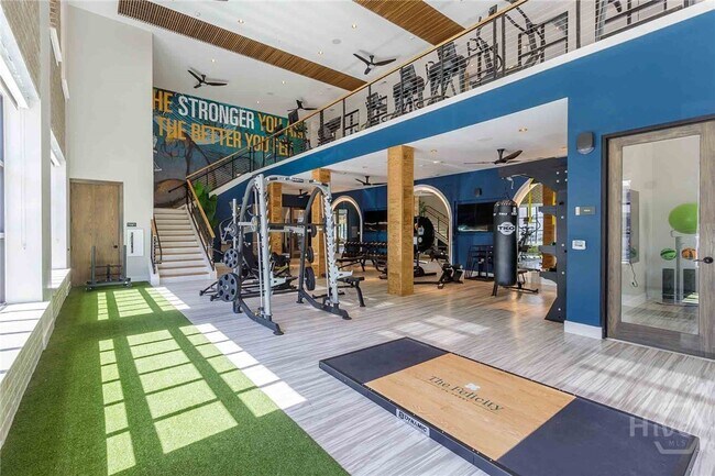 Photo - 1150 E Perry Ln Unit B3