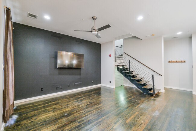 Photo - 5710 Winsome Ln