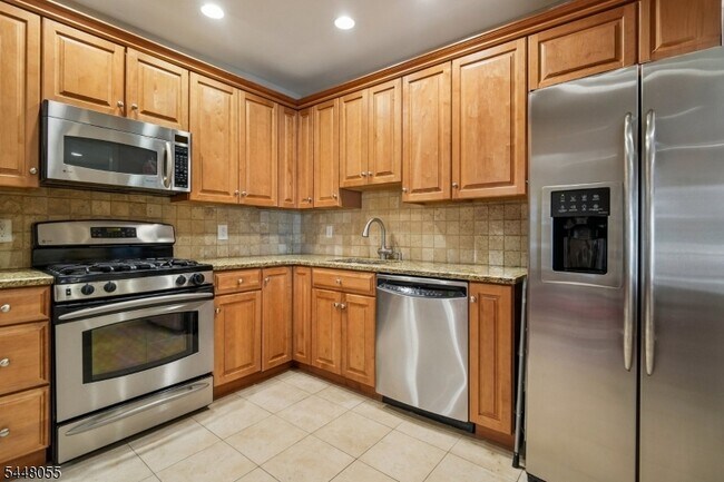 Photo - 606 Park Pl Unit 606
