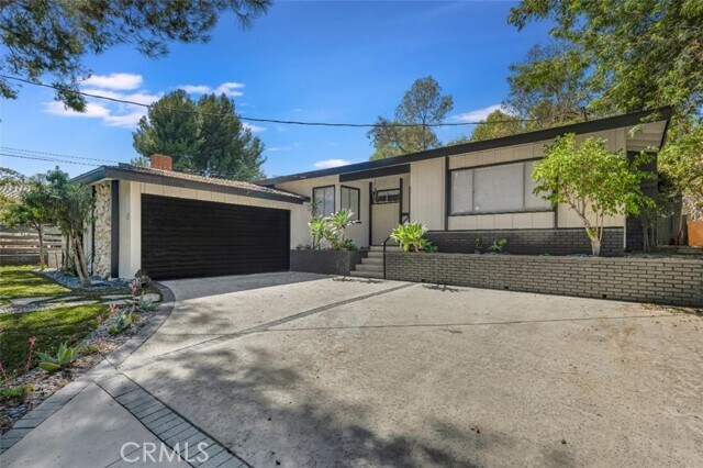 9425 McLennan Ave.