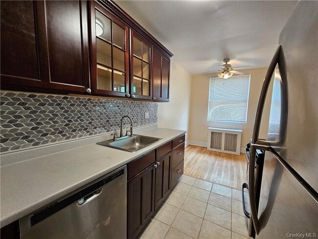Photo - 7 Greenridge Ave Unit C7